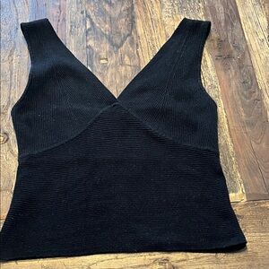 Banana Republic Ribbed V-Neck Knit Tank Top (S)